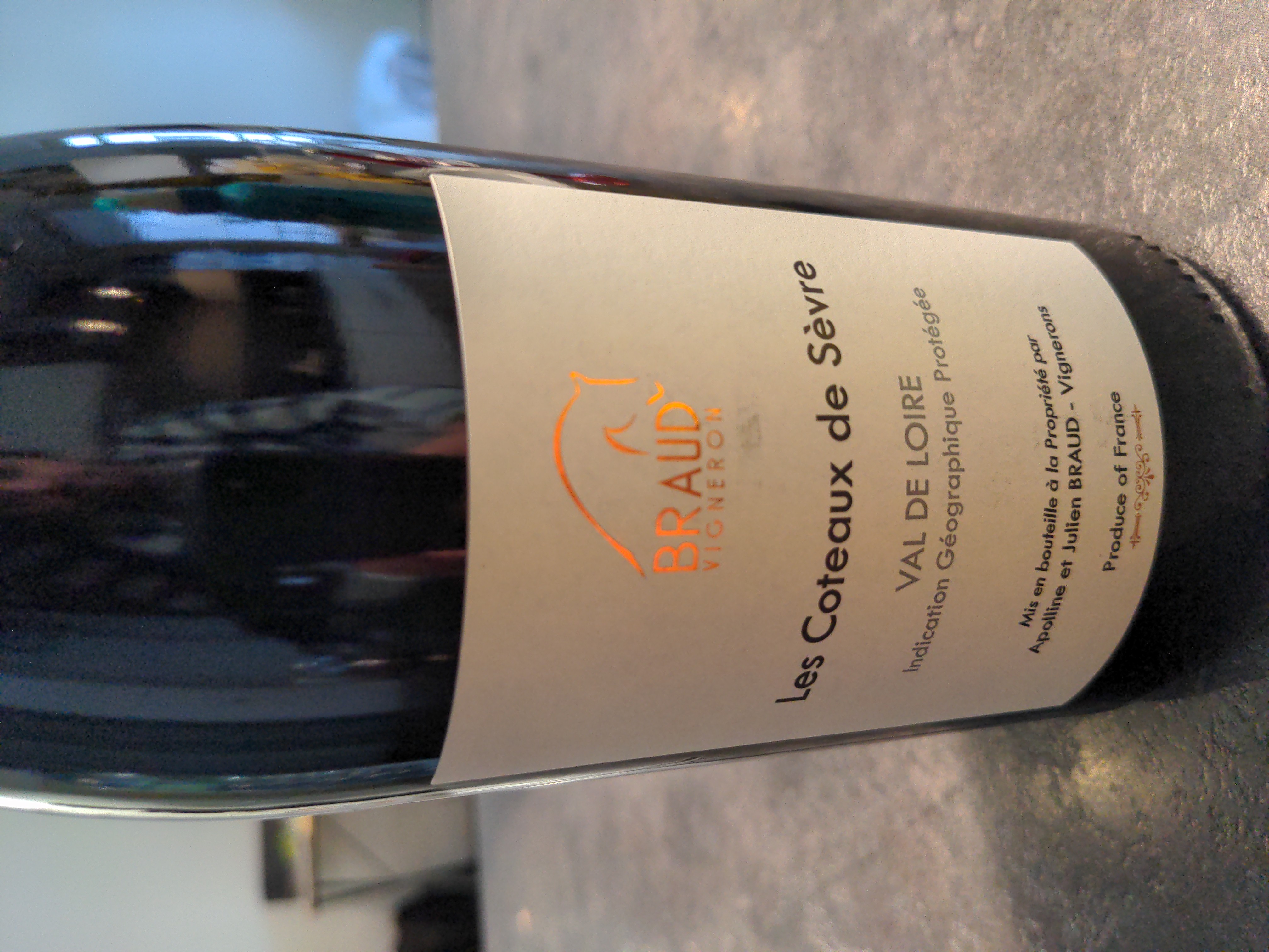 Les Coteaux de Sévre - vin "glouglou"